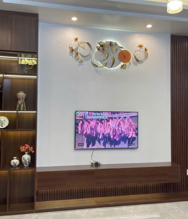 Kệ Tivi Vách Tivi Mẫu 018