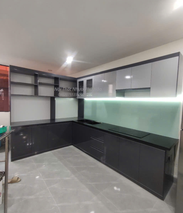 Tủ Bếp Vincoplastic Mẫu 018