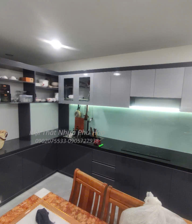 Tủ Bếp Vincoplastic Mẫu 10